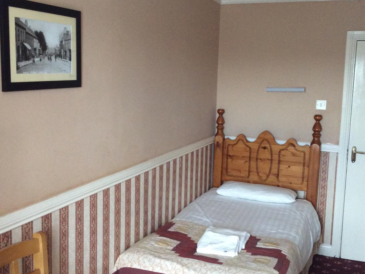 The Royal Hotel Arklow Bagian luar foto