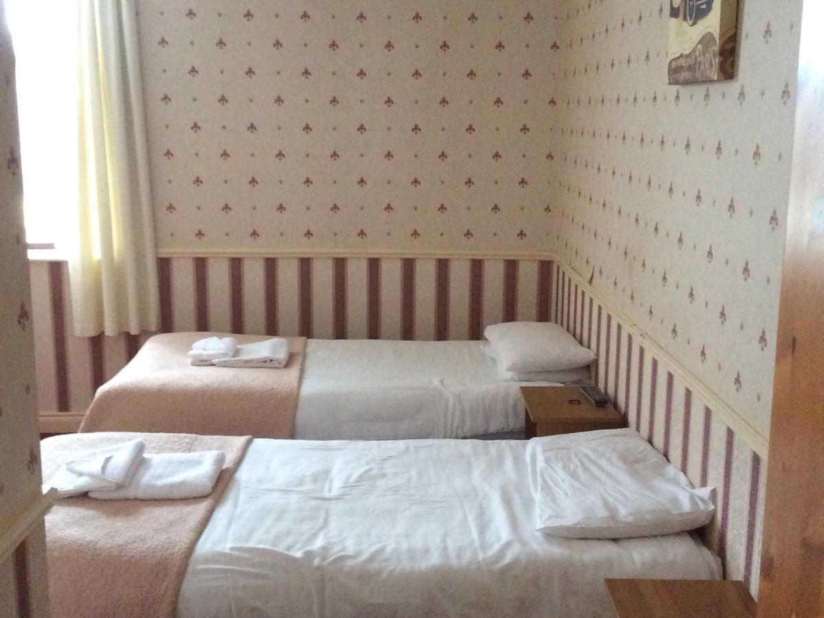The Royal Hotel Arklow Bagian luar foto